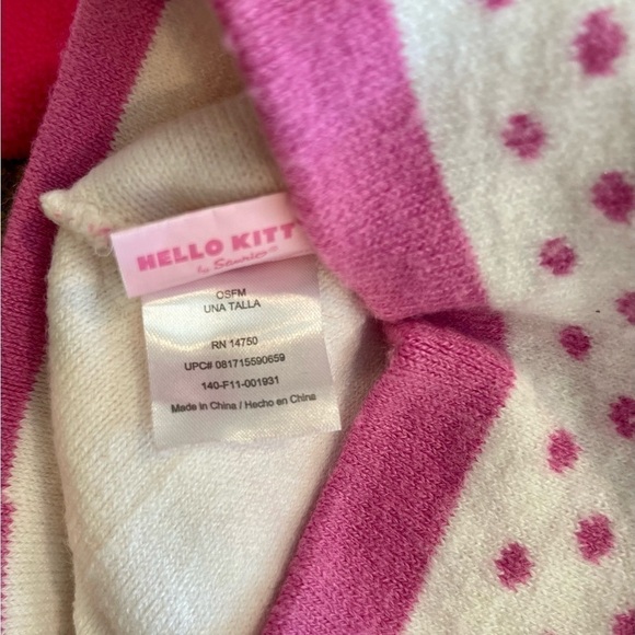 HELLO KITTY HATS. TWO HATS HAVE BRAND TAGS. ONE IS HANDMADE WITH NO TAGS. - Picture 6 of 6